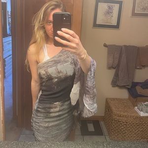 Gorgeous mountain scene dress